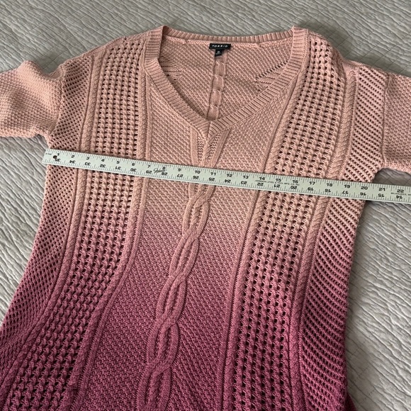 TORRID Ombre Pink Cable Knit V-Neck Sweater Tunic 0 (12 L) - Picture 6 of 8